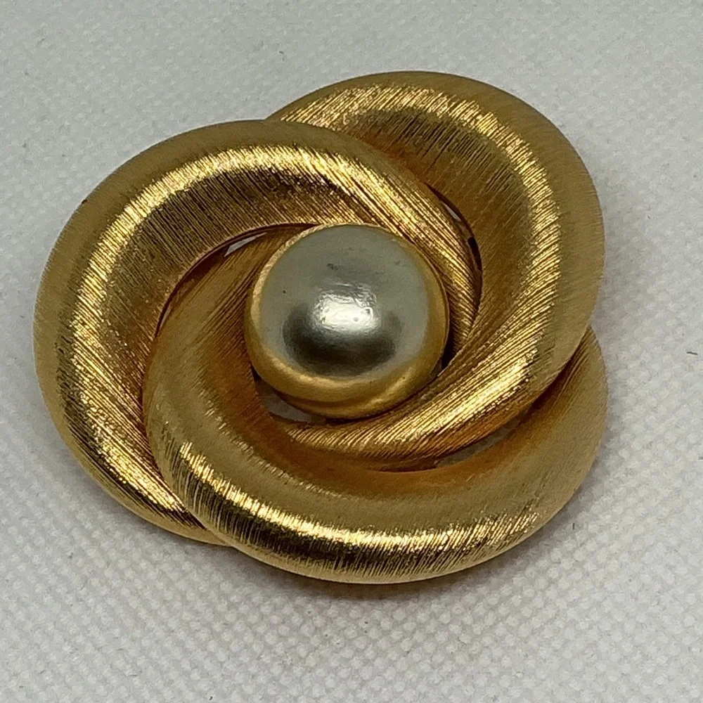 Vintage Gold Tone Brooch Lot Faux Pearl Flower & Textured Knot One Signed Monet